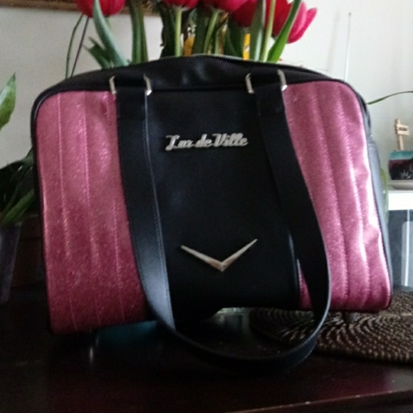 Lux De Ville Large Tote - Picture 2 of 8